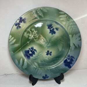 Rare‎ 12.5" Vintage Year 2000 Hand Painted Plate Floral Fern Pattern Green Tones